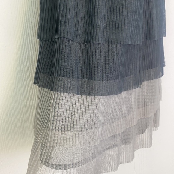 American Rag - Strapless Ruffled Layered  Black And Gray Dress Size Small - Picture 9 of 14